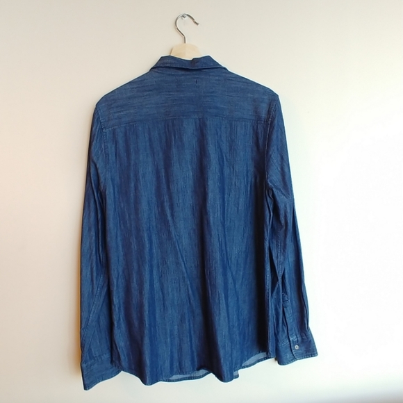 Gap Boyfriend Denim Button Down Shirt - Picture 3 of 7